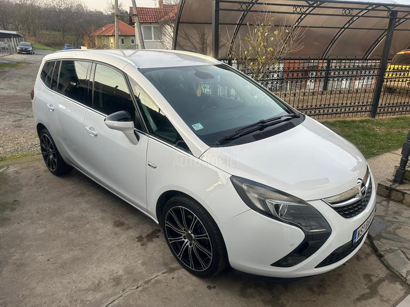 Opel Zafira ecoM turbo
