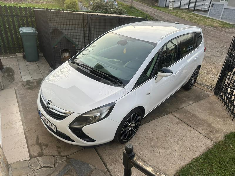 Opel Zafira ecoM turbo
