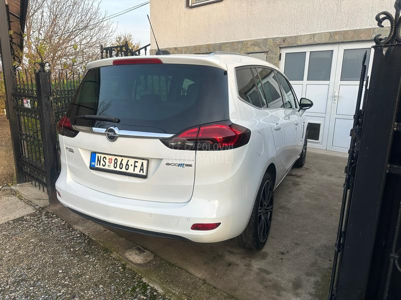 Opel Zafira ecoM turbo