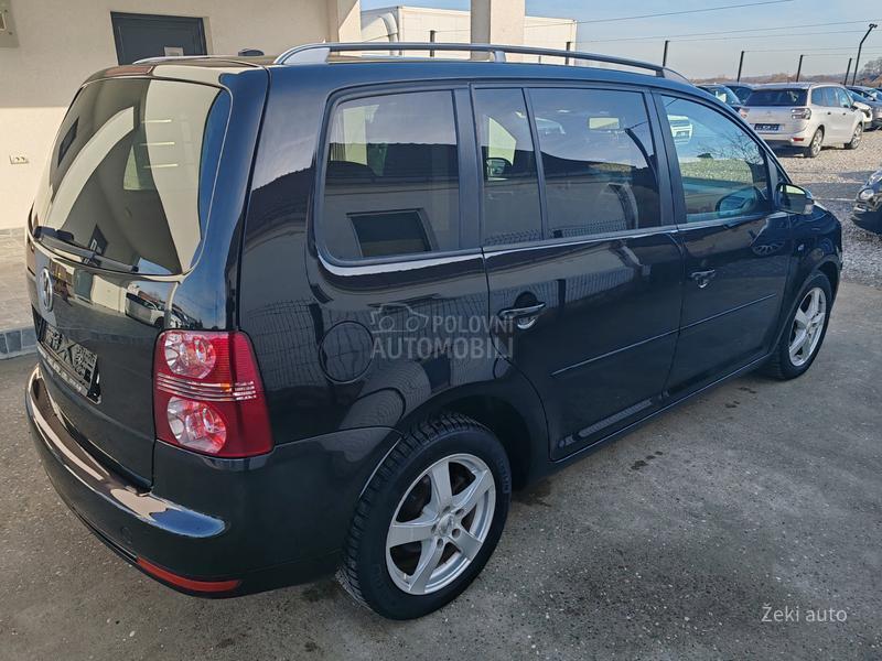 Volkswagen Touran 1.4TSI R-Line CH