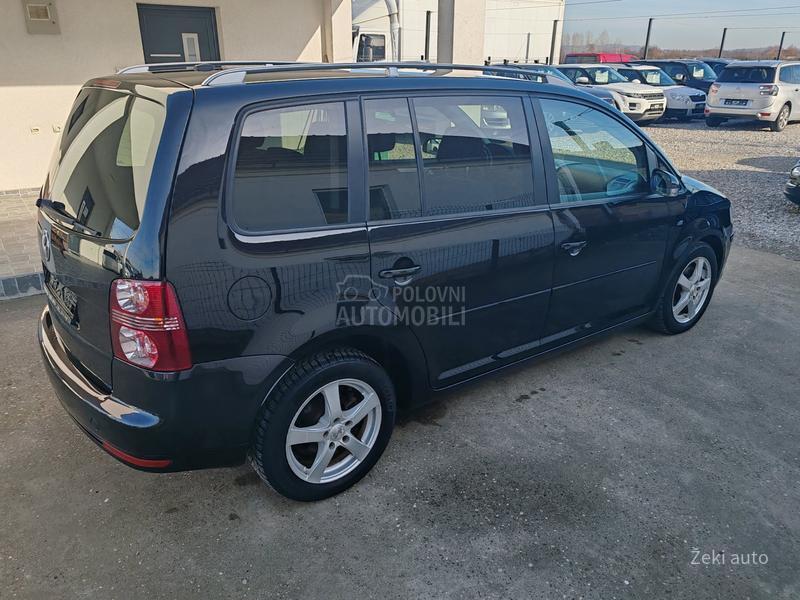 Volkswagen Touran 1.4TSI R-Line CH
