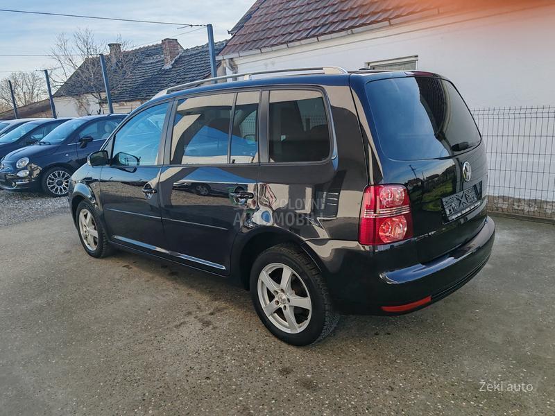 Volkswagen Touran 1.4TSI R-Line CH