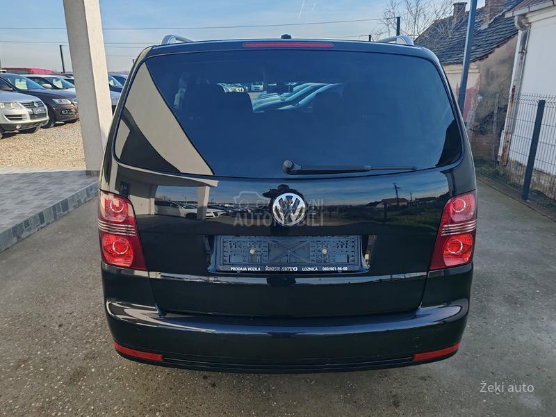 Volkswagen Touran 1.4TSI R-Line CH