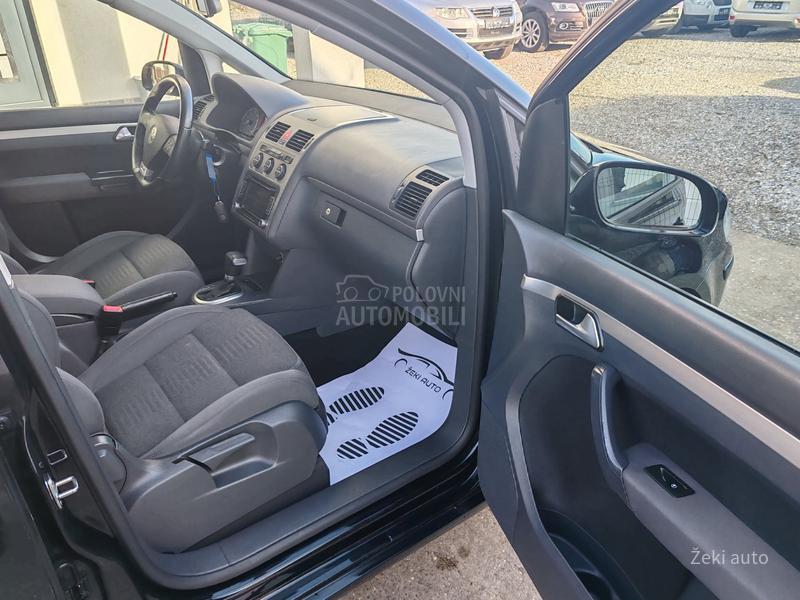 Volkswagen Touran 1.4TSI R-Line CH