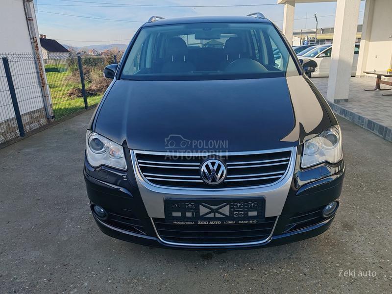 Volkswagen Touran 1.4TSI R-Line CH
