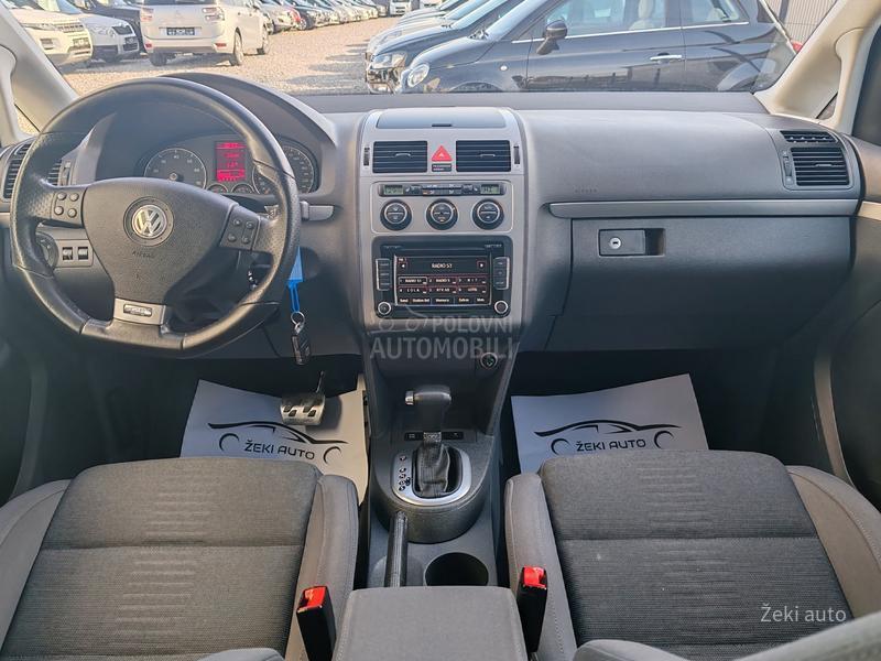 Volkswagen Touran 1.4TSI R-Line CH