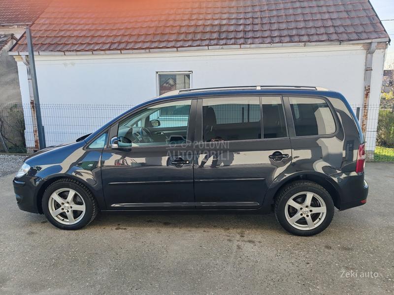 Volkswagen Touran 1.4TSI R-Line CH
