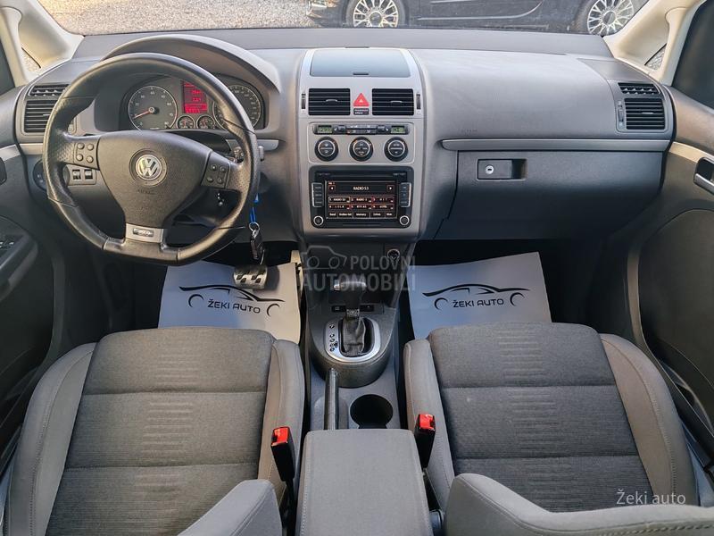 Volkswagen Touran 1.4TSI R-Line CH