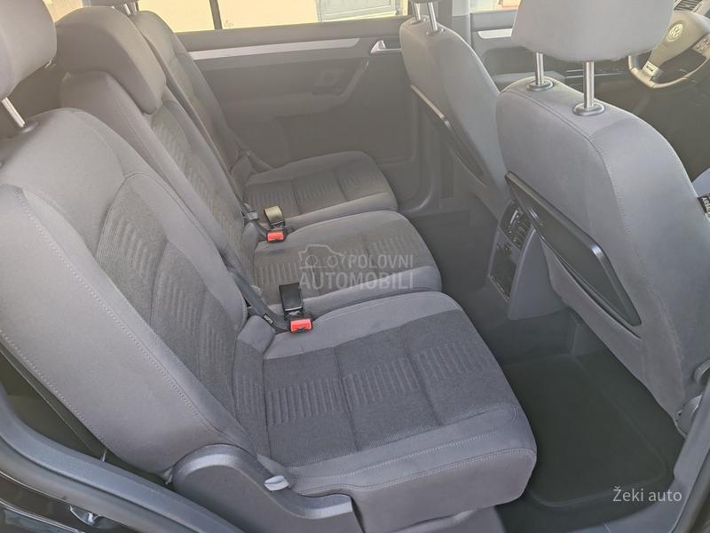 Volkswagen Touran 1.4TSI R-Line CH