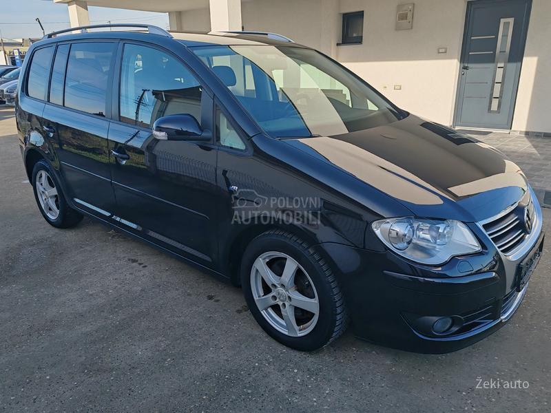 Volkswagen Touran 1.4TSI R-Line CH