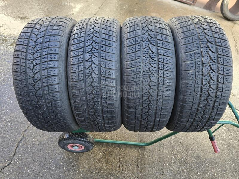 Orium 215/55 R16 Zimska