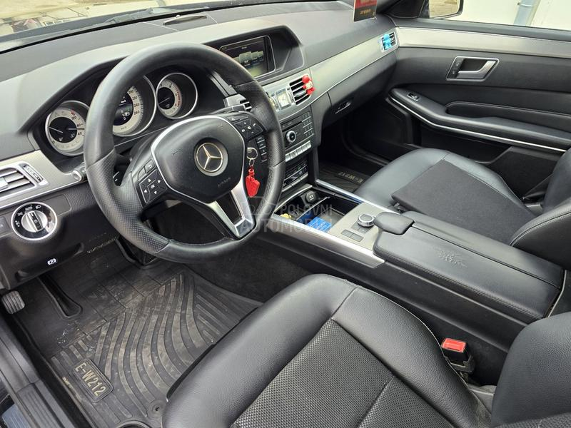 Mercedes Benz E 220 