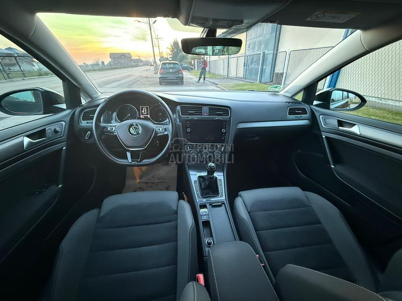 Volkswagen Golf 7 1.6 tdi /HIGHLINE/