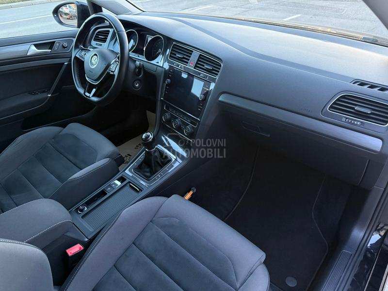 Volkswagen Golf 7 1.6 tdi /HIGHLINE/