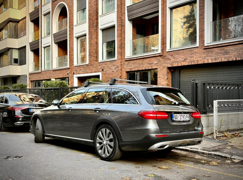 Mercedes Benz E 220 ALL TERRAIN