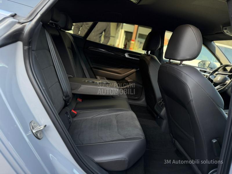 Volkswagen Arteon 2.0D/DSG/R-LINE