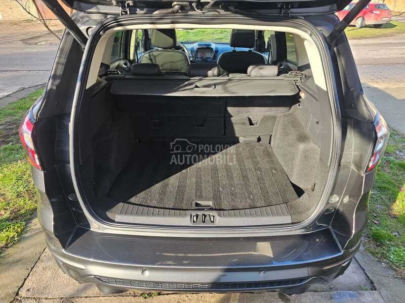 Ford Kuga 2.0TDCI VIGNALE CH