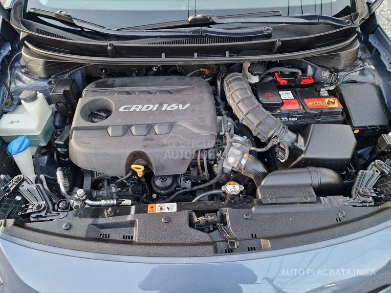 Hyundai i30 1.4 CRDI 195760