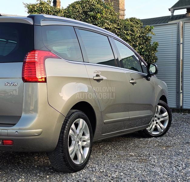 Peugeot 5008 1.6 HDi