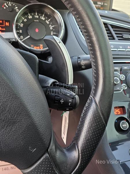 Peugeot 5008 1.6 HDi