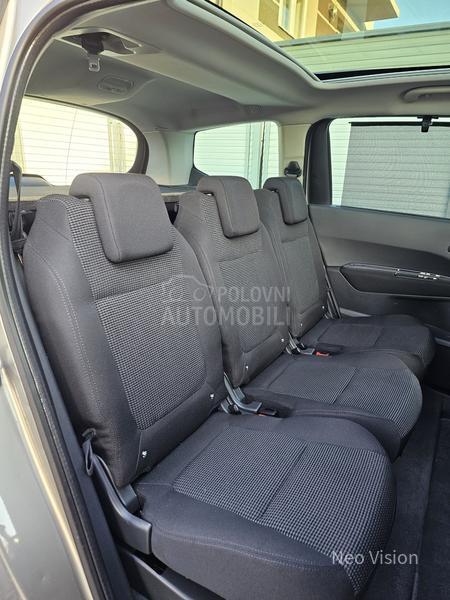 Peugeot 5008 1.6 HDi