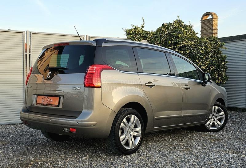 Peugeot 5008 1.6 HDi