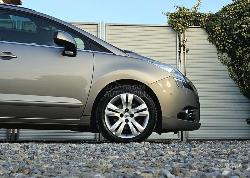 Peugeot 5008 1.6 HDi