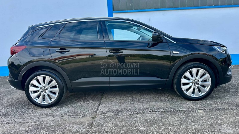 Opel Grandland X INOVATION PACK