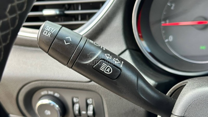 Opel Grandland X INOVATION PACK