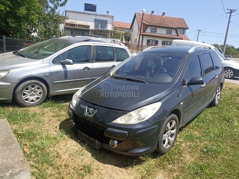 Delovi za Peugeot 307