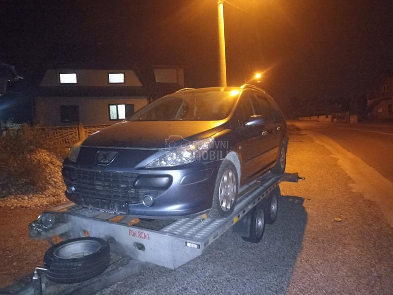 Delovi za Peugeot 307