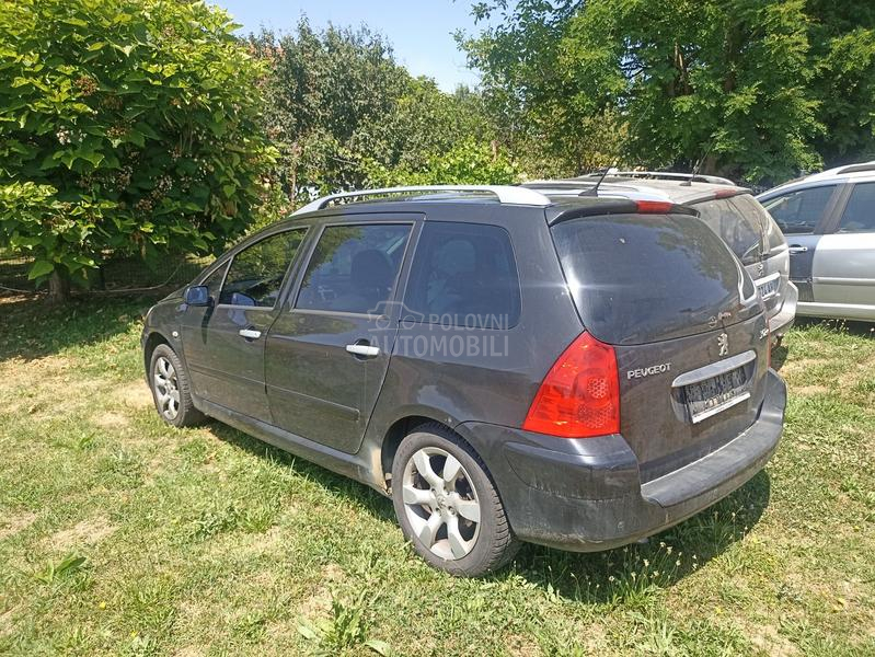 Delovi za Peugeot 307