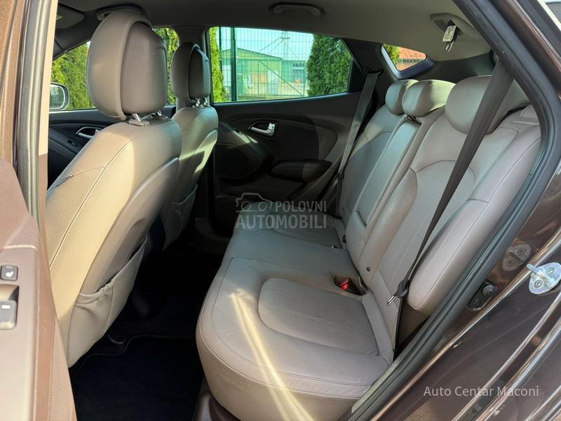 Hyundai ix35 2.0b CH