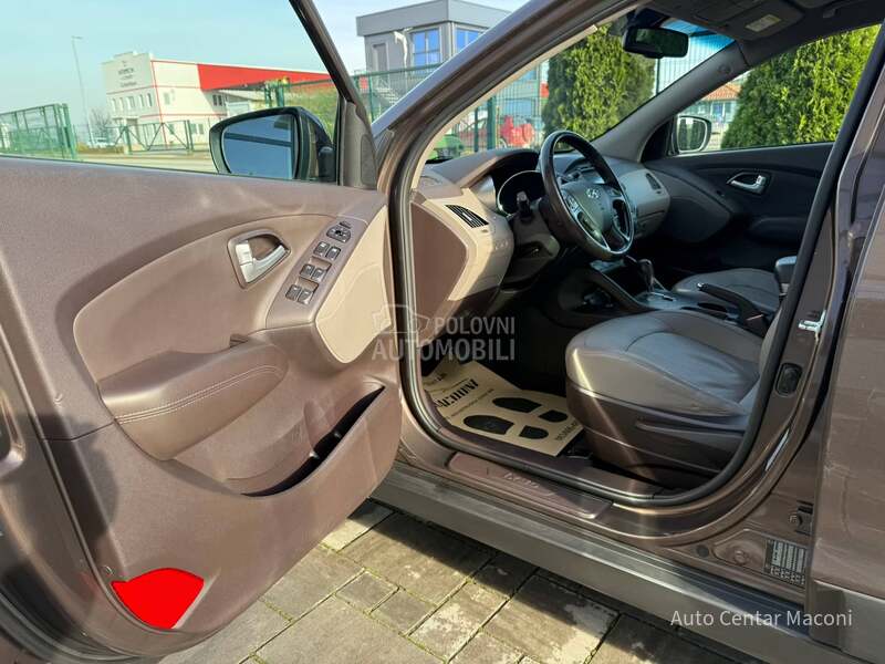 Hyundai ix35 2.0b CH