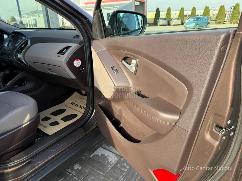 Hyundai ix35 2.0b CH