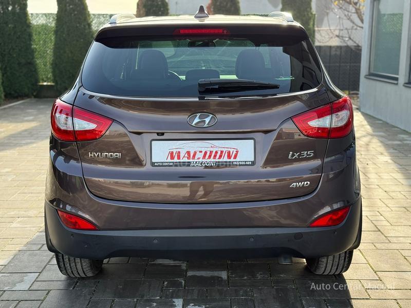 Hyundai ix35 2.0b CH