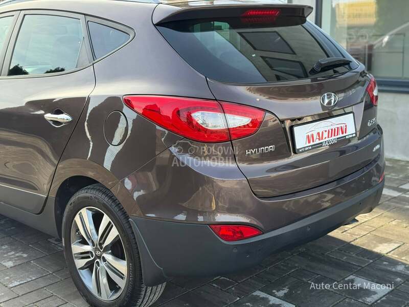 Hyundai ix35 2.0b CH
