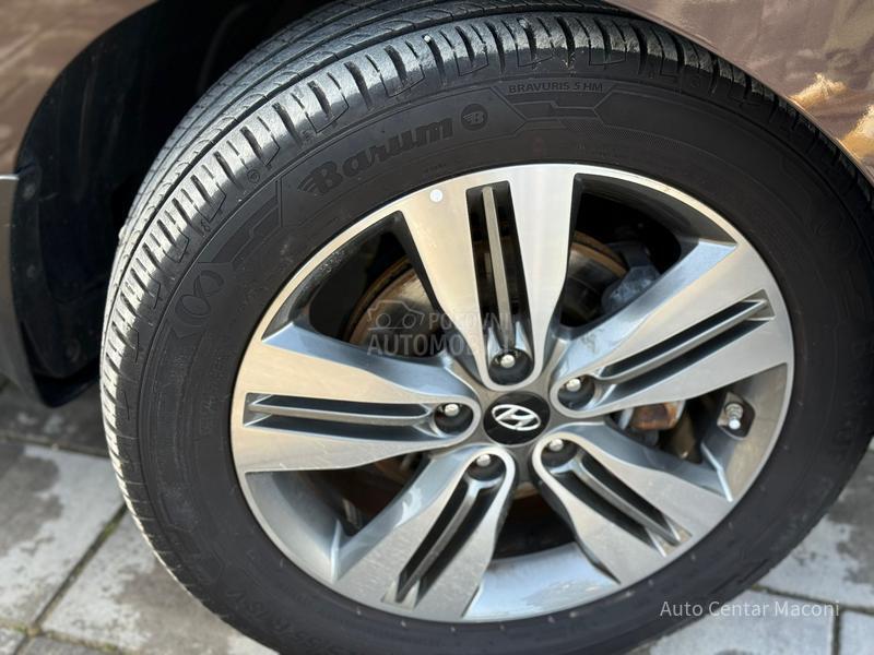 Hyundai ix35 2.0b CH