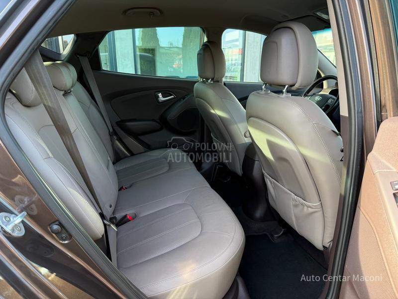 Hyundai ix35 2.0b CH