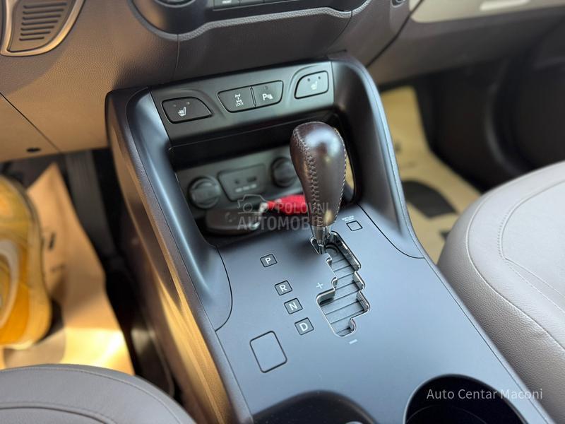 Hyundai ix35 2.0b CH