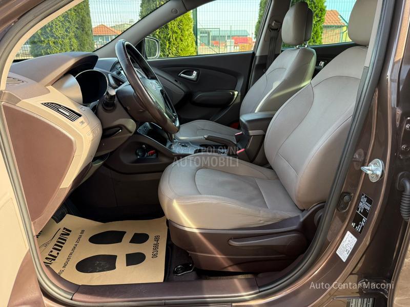 Hyundai ix35 2.0b CH