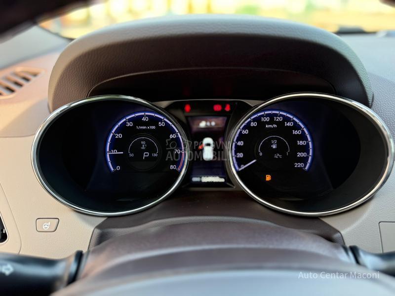 Hyundai ix35 2.0b CH