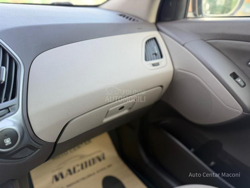 Hyundai ix35 2.0b CH