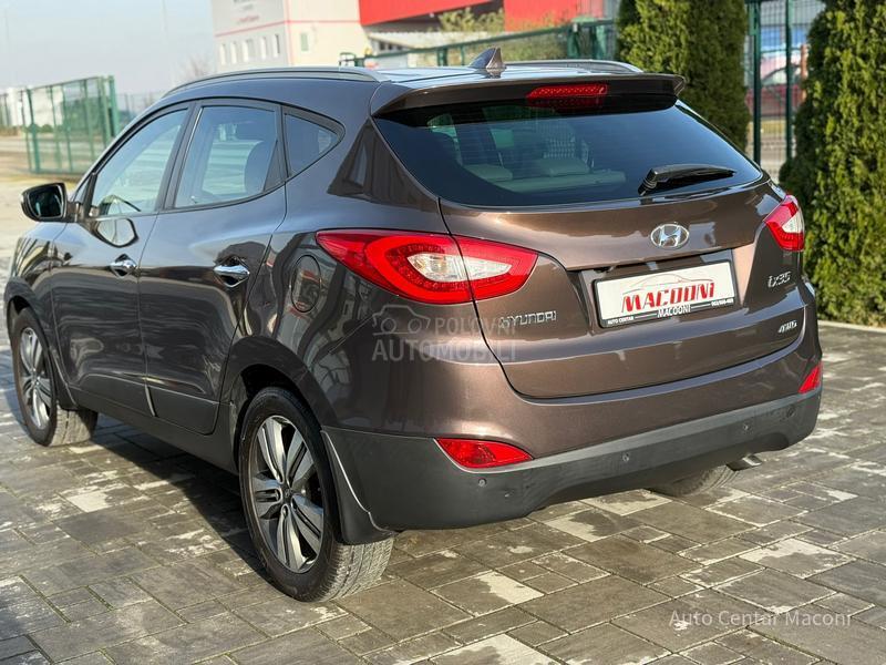 Hyundai ix35 2.0b CH