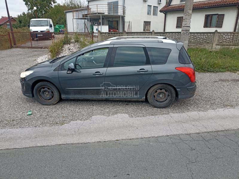 Delovi za Peugeot 308