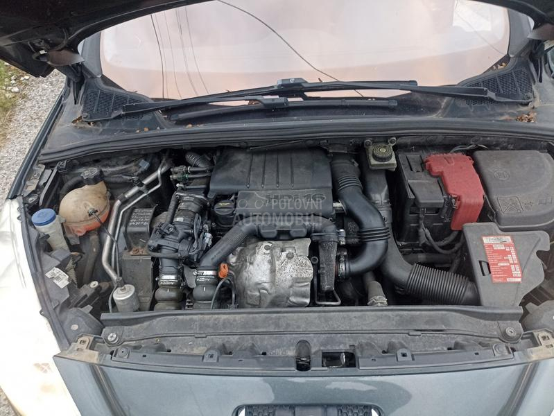 Delovi za Peugeot 308