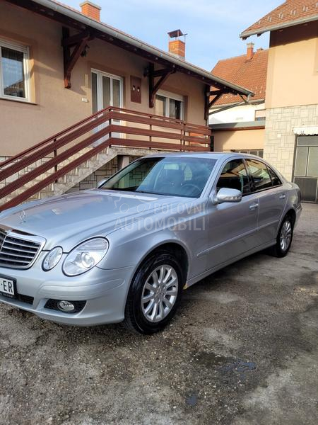 Mercedes Benz E 200 