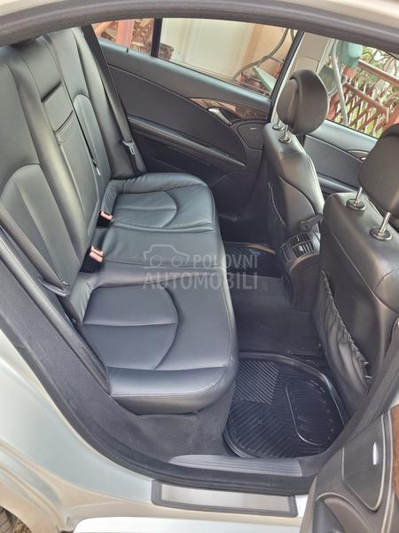Mercedes Benz E 200 