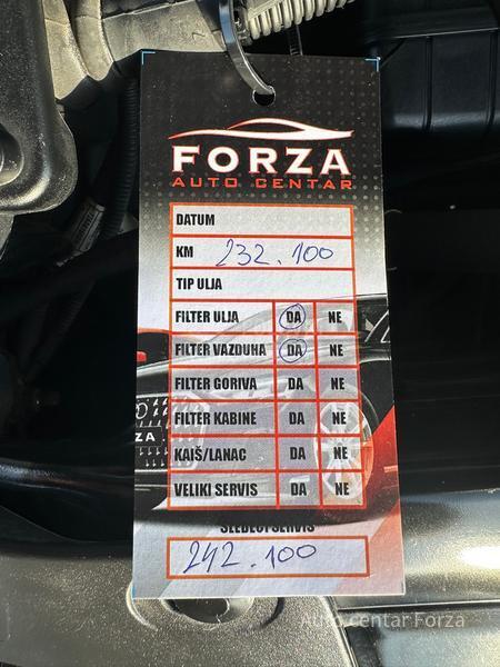 BMW 520 X-drive / N O V