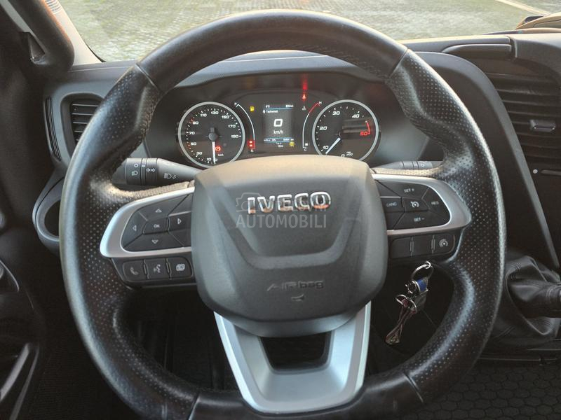 Iveco Daily 3.0 180ks 4,9m